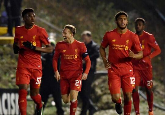 曼城再度展示无敌控球体系