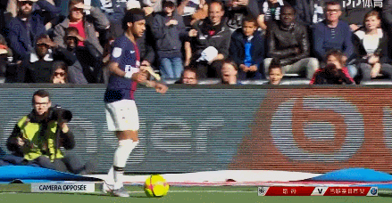 五大联赛积分榜：阿森纳2分领跑英超，巴萨4分优势领跑西甲，拜仁8分断层领先（五大联赛积分榜：英超阿森纳领先2分，西甲巴萨以4分居首，拜仁8分优势形成断层）